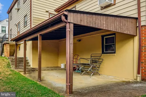 Exterior - 10002 Brunett Ave, Silver Spring, MD 20901 photo 2 of 19