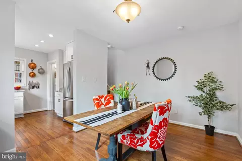 Dining - 10216 Lorain Ave, Silver Spring, MD 20901 photo 3 of 3