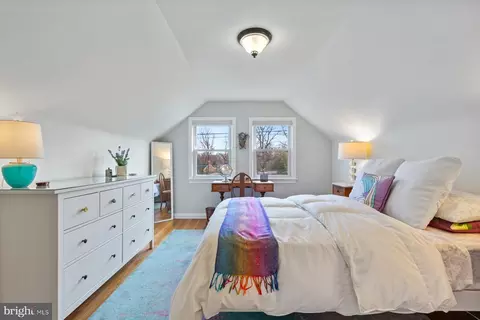Bedroom - 10216 Lorain Ave, Silver Spring, MD 20901 photo 8 of 10