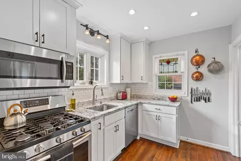 Kitchen - 10216 Lorain Ave, Silver Spring, MD 20901 photo 2 of 5
