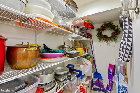 Kitchen - 10216 Lorain Ave, Silver Spring, MD 20901 photo 5 of 5