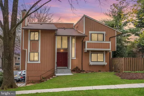 18428 Point Seneca Pl, Germantown, MD 20874