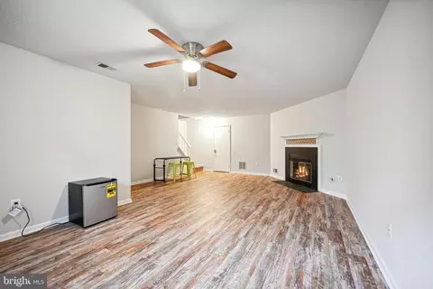 Living - 84 Catoctin Ct, Silver Spring, MD 20906 photo 3 of 3