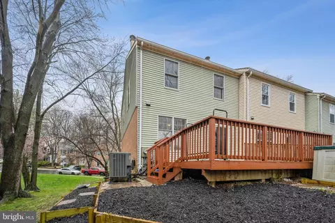 Exterior - 84 Catoctin Ct, Silver Spring, MD 20906 photo 5 of 6