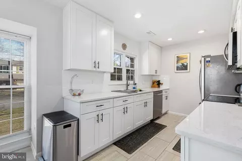 22 Tynewick Ct #22-36, Silver Spring, MD 20906 photo 14