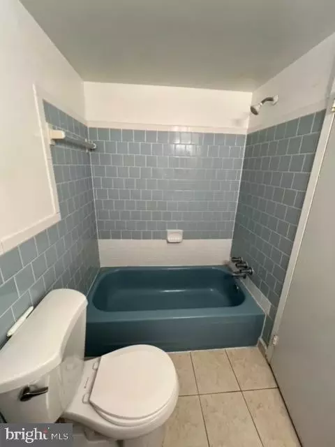 Bath - 3930 Bel Pre Rd #3930-5, Silver Spring, MD 20906 photo 1 of 2