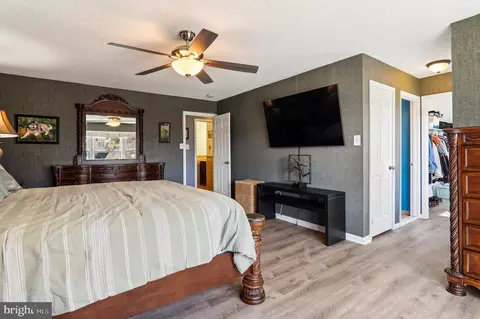 Bedroom - 13501 Winding Trail Ct, Silver Spring, MD 20906 photo 2 of 4
