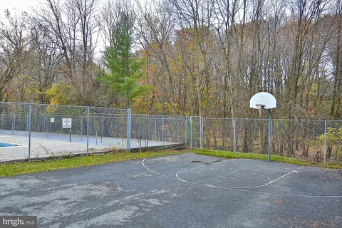 View/Area - 13501 Winding Trail Ct, Silver Spring, MD 20906 photo 1 of 3