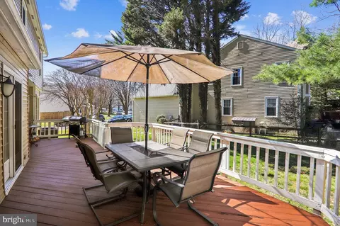 Exterior - 13501 Winding Trail Ct, Silver Spring, MD 20906 photo 4 of 9