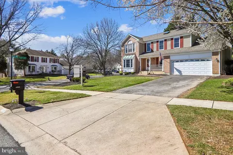 Exterior - 13501 Winding Trail Ct, Silver Spring, MD 20906 photo 3 of 9