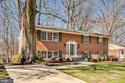 12816 Middlevale Ln, Silver Spring, MD 20906 photo 2