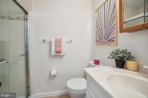14809 Peachwood Dr, Silver Spring, MD 20905 photo 17