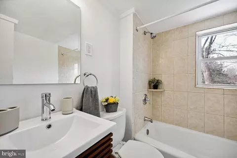 9912 Gardiner Ave, Silver Spring, MD 20902 photo 19