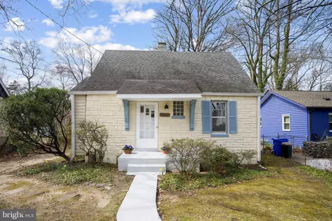 9912 Gardiner Ave, Silver Spring, MD 20902
