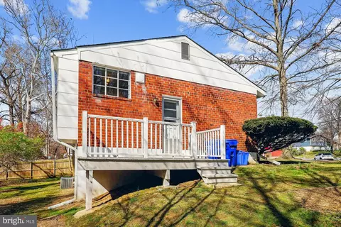 Exterior - 4408 Emden St, Silver Spring, MD 20906 photo 6 of 9