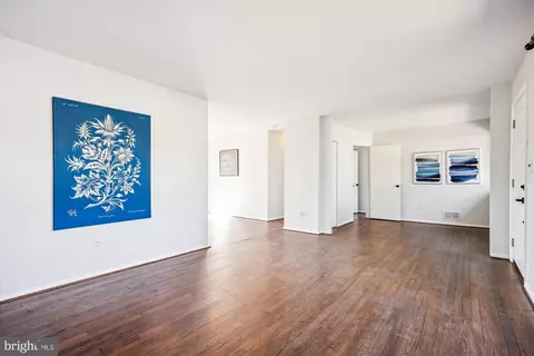 Entry Way - 4408 Emden St, Silver Spring, MD 20906 photo 2 of 8