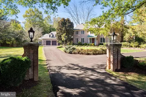 11612 Swains Lock Ter, Potomac, MD 20854
