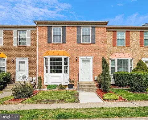 1143 Knoll Mist Ln, Gaithersburg, MD 20879