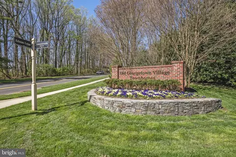 11309 Commonwealth Dr #201, Rockville, MD 20852