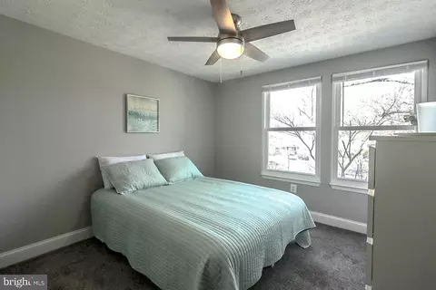 1115 Sandy Hollow Ct, Silver Spring, MD 20905 photo 14