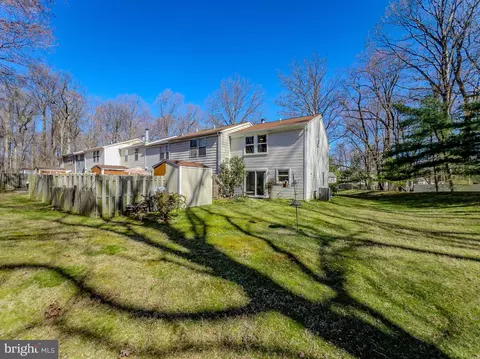 1115 Sandy Hollow Ct, Silver Spring, MD 20905 photo 23