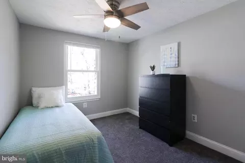 1115 Sandy Hollow Ct, Silver Spring, MD 20905 photo 17