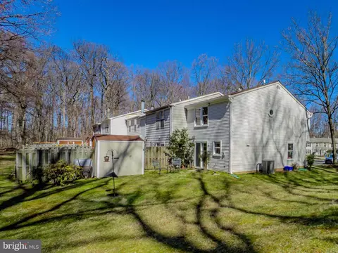 1115 Sandy Hollow Ct, Silver Spring, MD 20905 photo 24