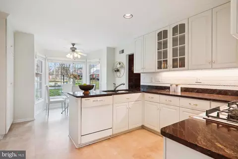 11700 Auth Ln, Silver Spring, MD 20902 photo 22