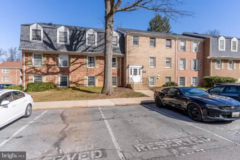 716 Quince Orchard Blvd #102, Gaithersburg, MD 20878