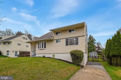 830 Crothers Ln, Rockville, MD 20852