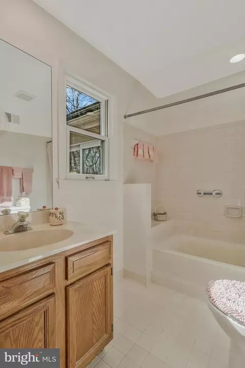 2729 Deer Ridge Dr, Silver Spring, MD 20904 photo 33