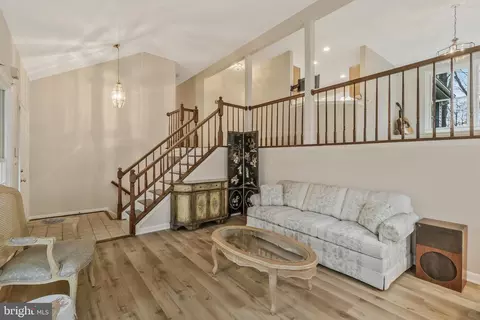 2729 Deer Ridge Dr, Silver Spring, MD 20904 photo 8