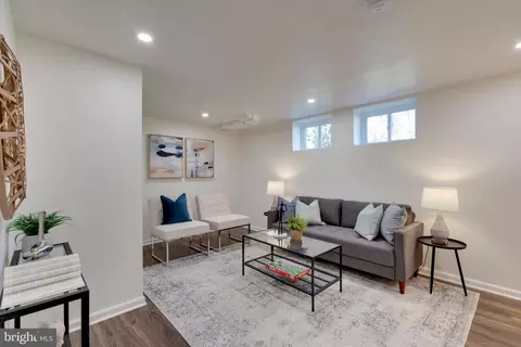 Living - 214 Dale Dr, Silver Spring, MD 20910 photo 8 of 8