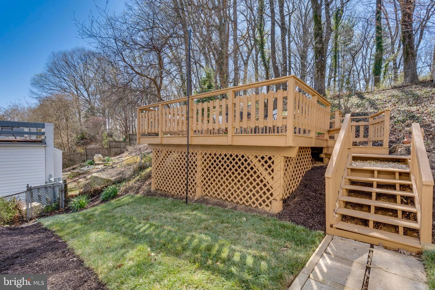 Exterior - 214 Dale Dr, Silver Spring, MD 20910 photo 5 of 11