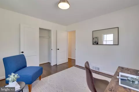 Bedroom - 214 Dale Dr, Silver Spring, MD 20910 photo 1 of 5