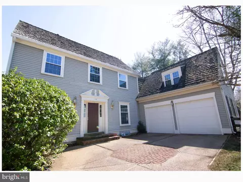 110 Billingsgate Ln, Gaithersburg, MD 20877
