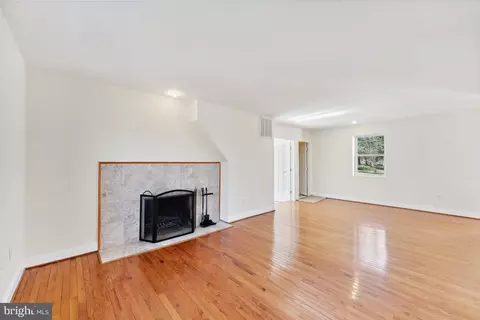 Living - 12308 Remington Dr, Silver Spring, MD 20902 photo 2 of 3