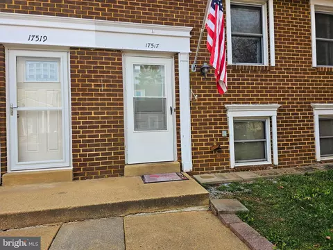 17517 Kohlhoss Rd, Poolesville, MD 20837 photo 3