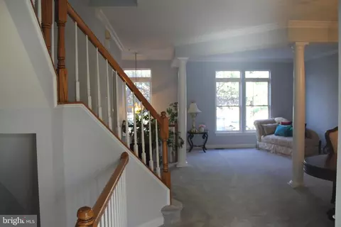 Entry Way - 2102 Elm Tree Ln, Silver Spring, MD 20906 photo 9 of 15