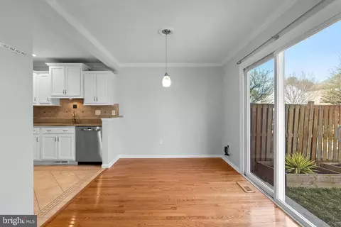 21 Valleyfield Ct, Silver Spring, MD 20906 photo 8