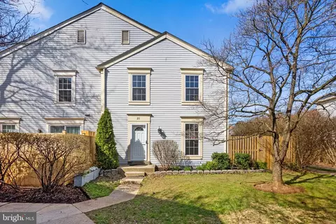 21 Valleyfield Ct, Silver Spring, MD 20906