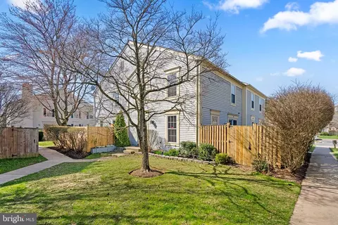 21 Valleyfield Ct, Silver Spring, MD 20906 photo 3