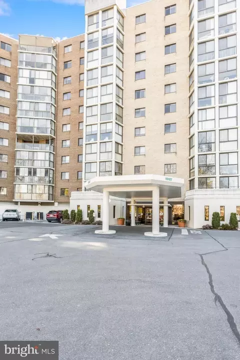 15107 Interlachen Dr #2-401, Silver Spring, MD 20906 photo 2
