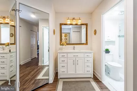 15107 Interlachen Dr #2-401, Silver Spring, MD 20906 photo 25