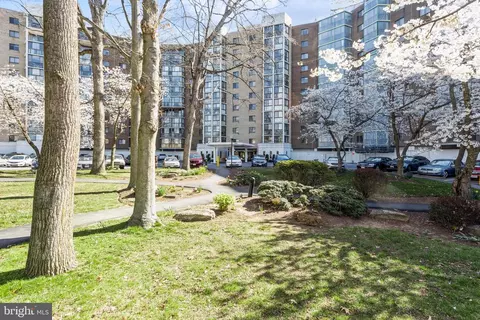 15107 Interlachen Dr #2-401, Silver Spring, MD 20906 photo 4