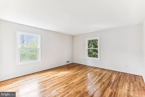 Other - 8500 Fox Run, Potomac, MD 20854 photo 9 of 15