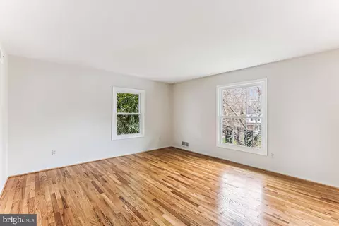 Other - 8500 Fox Run, Potomac, MD 20854 photo 7 of 15