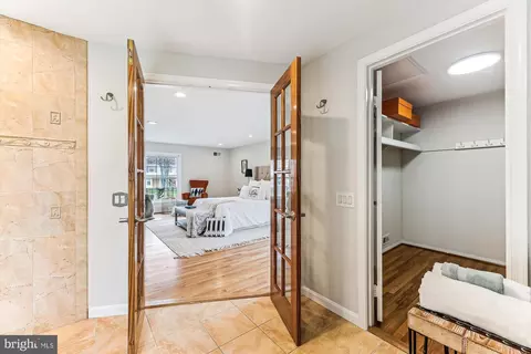 Other - 8500 Fox Run, Potomac, MD 20854 photo 10 of 15