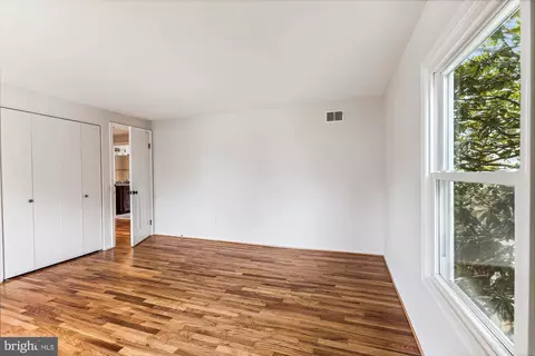 Other - 8500 Fox Run, Potomac, MD 20854 photo 8 of 15