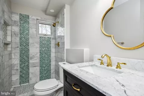Bath - 13129 Clifton Rd, Silver Spring, MD 20904 photo 3 of 3